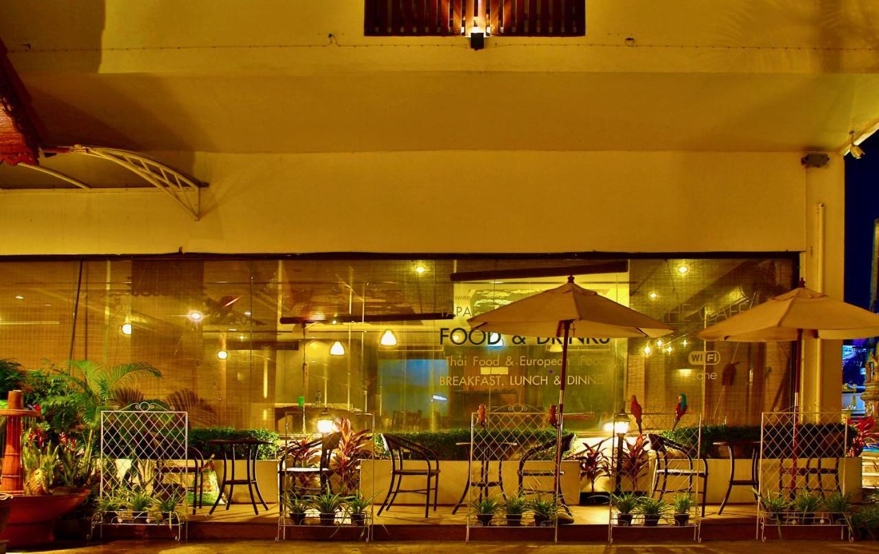 Thapaeplacehotel Chiang Mai Luaran gambar