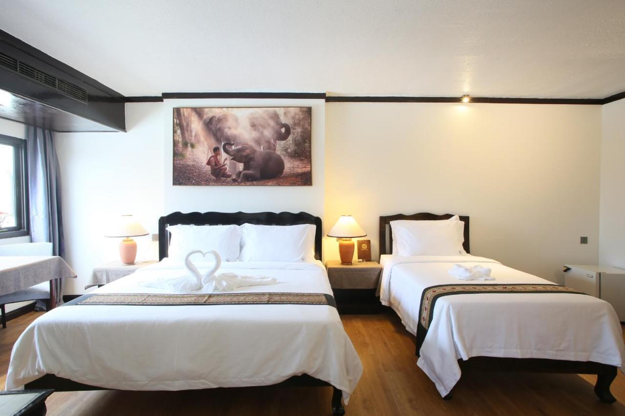 Thapaeplacehotel Chiang Mai Luaran gambar