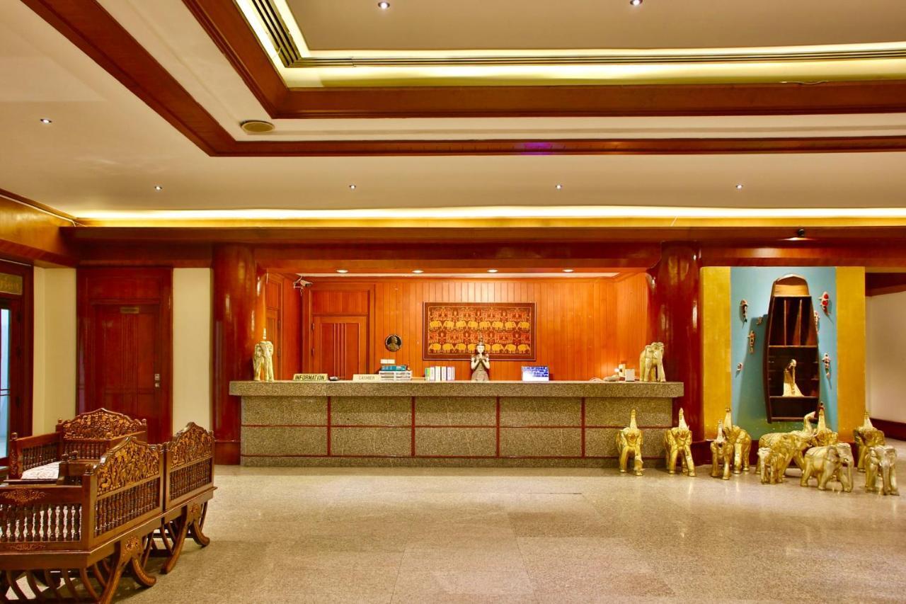 Thapaeplacehotel Chiang Mai Luaran gambar