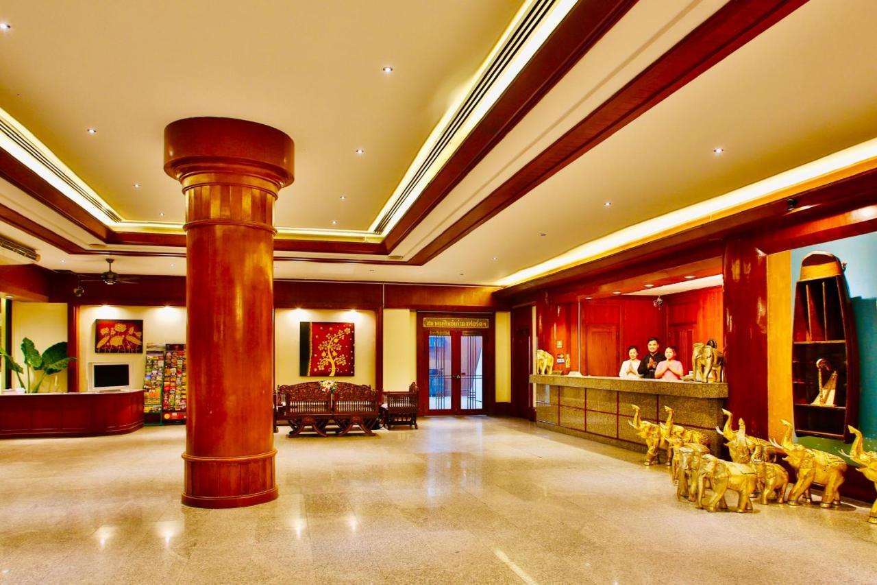 Thapaeplacehotel Chiang Mai Luaran gambar