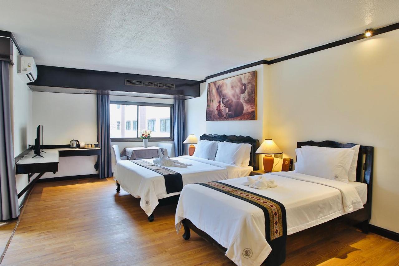 Thapaeplacehotel Chiang Mai Luaran gambar