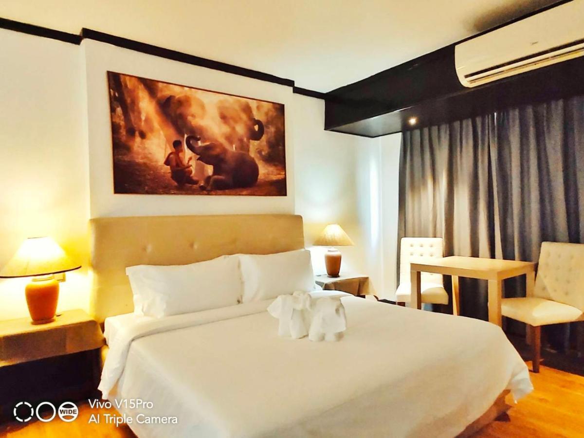 Thapaeplacehotel Chiang Mai Luaran gambar